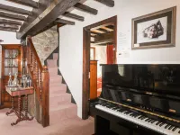 Gilfachwydd Hotel di Llangelynin