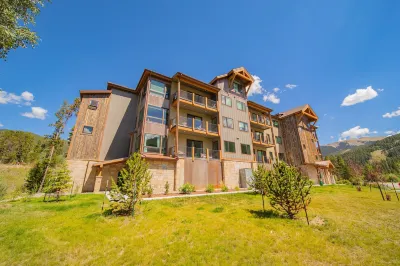 Clearwater Lofts Bldg 2 201 by SummitCove Lodging Hotels in Lakeside Village