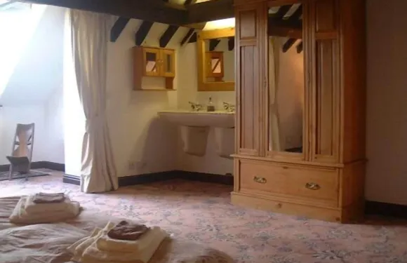 馬蹄之徑假日酒店