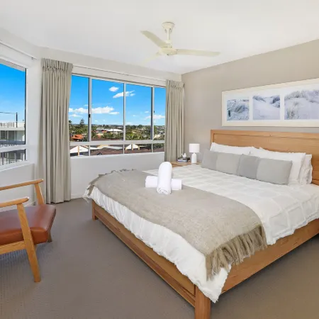 Beachside Resort Kawana Waters