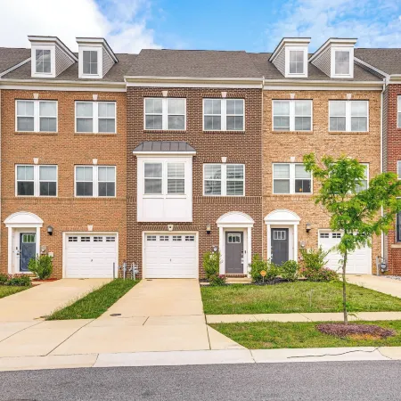 Fenced Yard: Spacious Southern Maryland Townhome!