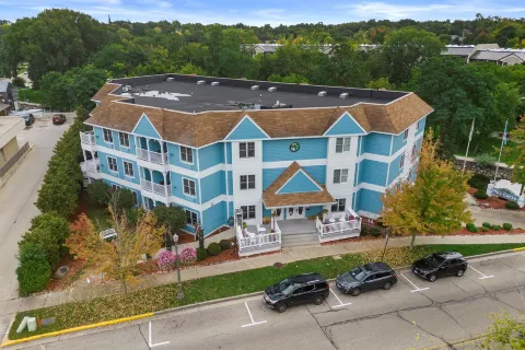 Mill Creek Hotel