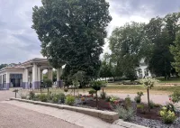 La Souveraine Hotels in Claudon