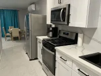 1 bedroom 1 bathroom beach house, beach right at your door steps