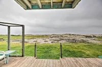 Sanderling Sea Cottages, Unit 3 w/ Private Balcony Hotels in Waldport