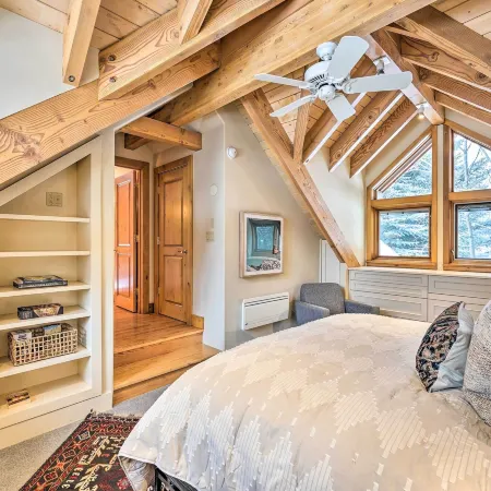 Serene Sun Valley Home w/ Hot Tub & Mtn Views