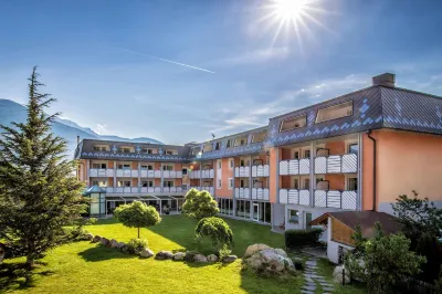 Aktiv & Wellnesshotel Zentral Hotel in zona Il Bunker Del Passo Palade