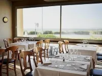 Logis Hôtel le Calluna Restaurant la Flottille Hotels in Prefailles