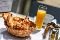 Logis Hotel & Restaurant Bergeret Sport - breakfast