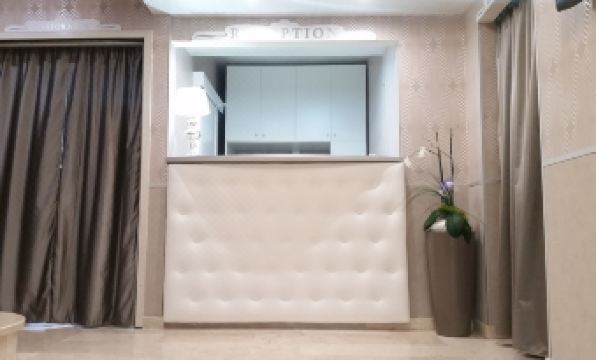 Hotel Leon - Ristorante Al Cavallino Rosso - Housity