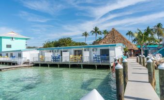Edgewater Lodge