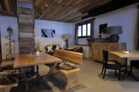 Hotel the Larix Ski-in Ski-Out Hotels in Saas-Almagell