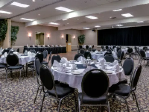 Heritage Inn Hotel & Convention Centre - Cranbrook Hotels in Cranbrook