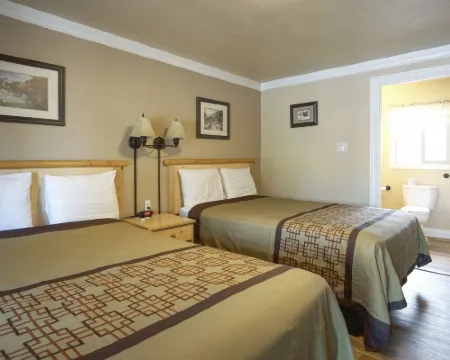 Green Gables Motel & Suites Hotels in Burney