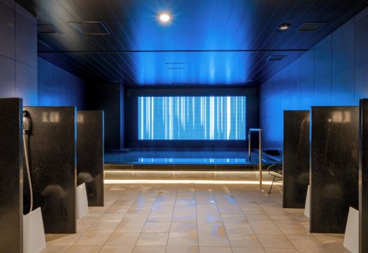 크로스 라이프 하카타 텐진