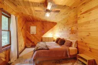 Family-Friendly Blue Ridge Cabin w/ Game Room! - Wifi