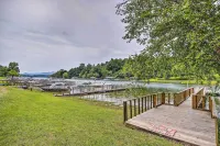 Lake Chatuge Retreat w/ Dock & Mtn Views! - 3-Star