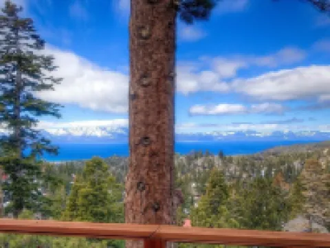 Lakescape 3 Bedroom Condo by RedAwning Hotels in Stateline