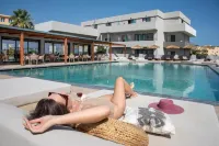 Mare Garden - Pools