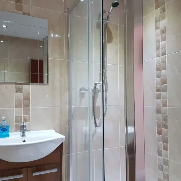 Grant Rooms Отели рядом с достопримечательностью «Гилдхолл»