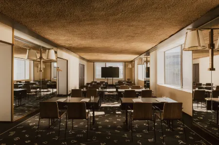 Maison Heler Metz, Curio Collection by Hilton