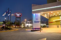 Hampton Inn by Hilton Villahermosa Hotels near Regional Museum of Anthropology