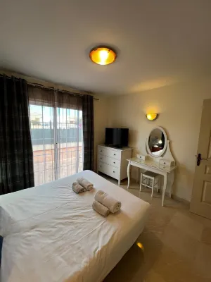 Elegant Palm Mar Apartment