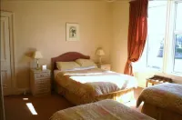 Aberdour Guest House Hoteles en 