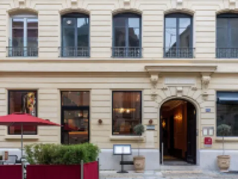 Hotel de Cambis, BW Premier Collection アヴィニョンのホテル