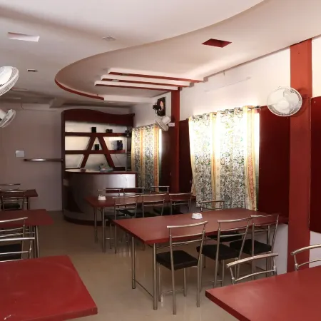 Hotel Shri Karni Vilas & Spa