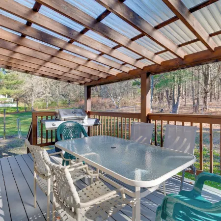 Peaceful Horseheads Hideaway w/ Deck & Yard!