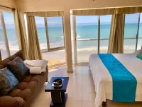 Suites Atlas - Ocean Front Hotels in Bucerias
