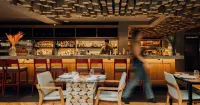Wood Hotel - Barer