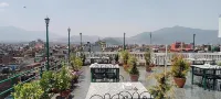 هوتل نبيالايا - غرفة مطلة على الجبل