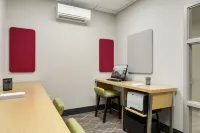 Hilton Garden Inn Cleveland Airport - Business