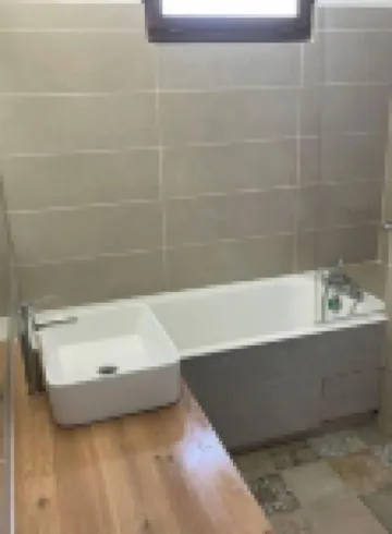 Cosy apartment with sea view and swimming pool