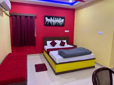 Hotel Aurovalley Отели рядом с достопримечательностью «Netaji Stadium»