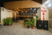 Hotel the Heights