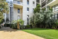 Stunning Modern Studio in Netanya from the beach Hotels in 