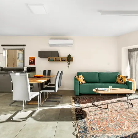 Netanya Beach & Pool Comfort Stay Отели в г. Шарон