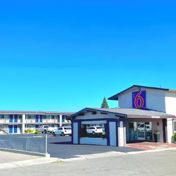 Motel 6 Yuba City, CA