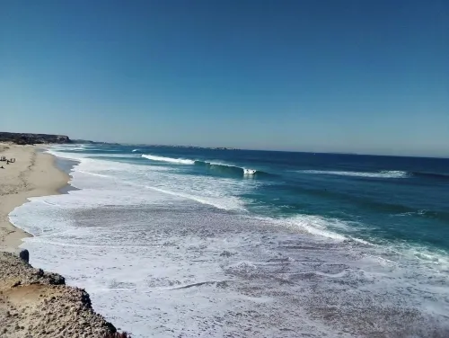 House Peniche Portugal 200 meters from the beach 8 people bairro do Visconde