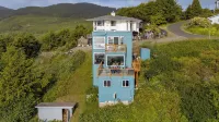 Blue Horizon by AvantStay Panoramic Views of the Ocean w Entertainers Patio Hotels near International Police Museum
