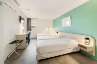 Comfort Hotel Orleans Saran Hôtels à : Artenay