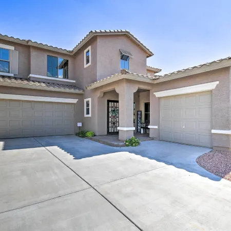 Walk to Surprise Stadium: Villa w/ Covered Patio!