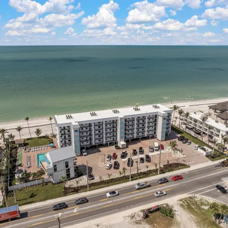 Seaside 303