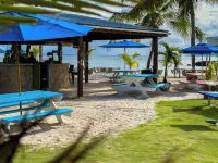 Nanny Cay Resort and Marina - Beach