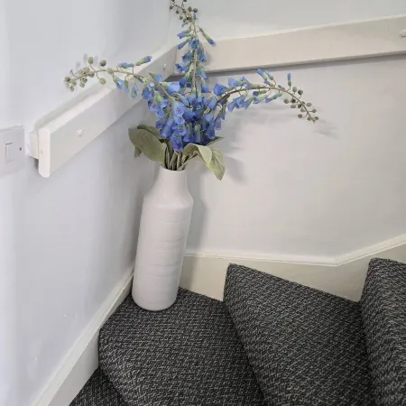 Tranquil Getaway in Wolverhampton - Perfect for Relaxation