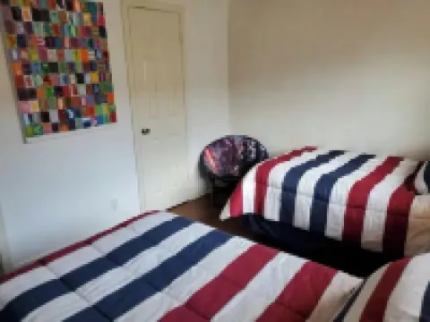 Bayou Cottage: Quaint 4 Bed house near NASA/Kemah 利格城酒店