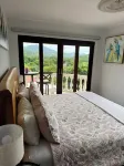 Luxury Condo near Beach & Margaritawille